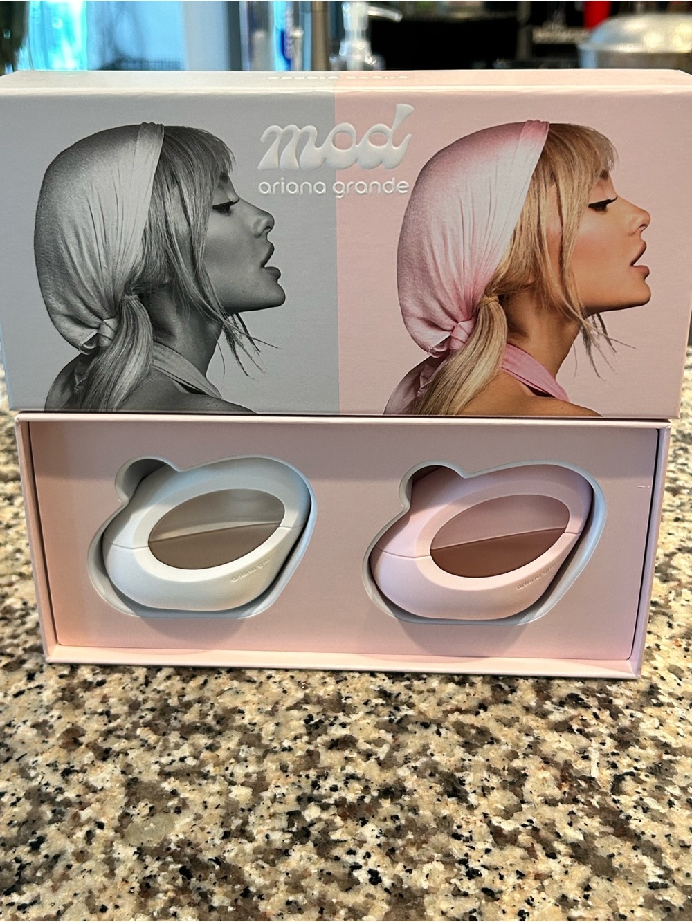 Ariana Grande MOD fragrance duo set